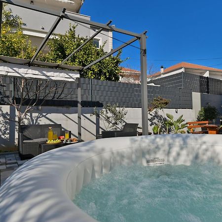 Luxury Apartment With Garden Jacuzzi And Wellness Trogir Extérieur photo
