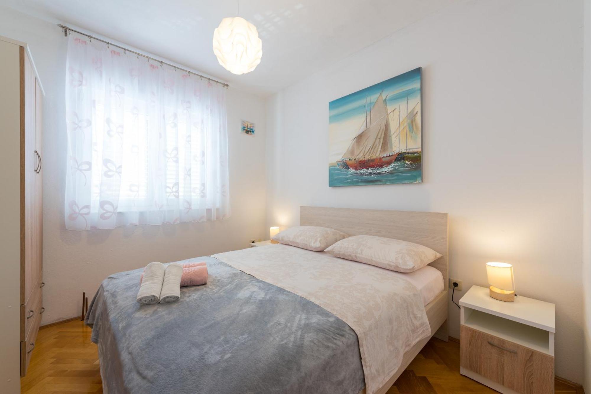 Luxury Apartment With Garden Jacuzzi And Wellness Trogir Extérieur photo